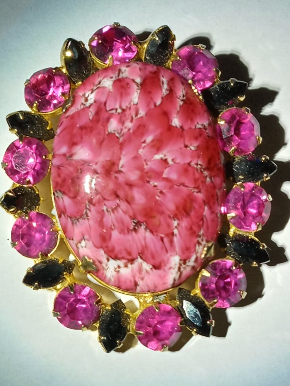 Gorgeous Rare Vintage! Pink & Black Rhinestone Juliana Brooch